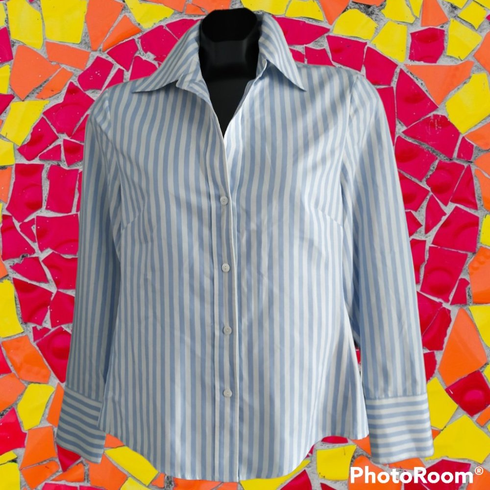 🌺Tracy M Business casual striped button down shirt